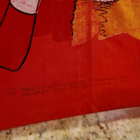 Vintage Little Orphan Annie Umbrella. Red Leapin Lizards Sandy 1982 Tribune - Picture 4 of 12